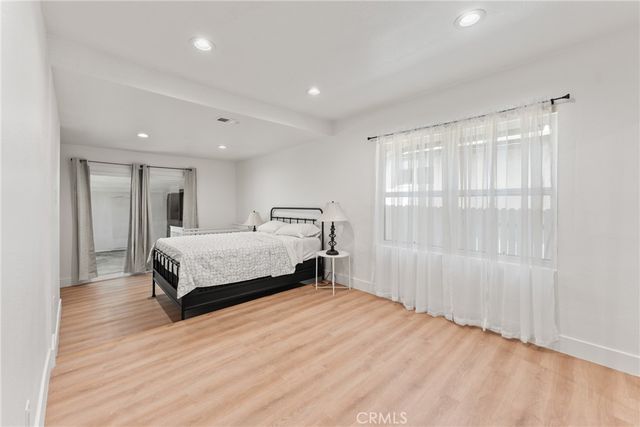 5107 Cimarron, Los Angeles, CA 90062