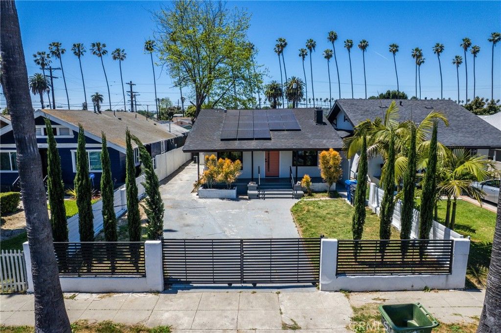 5107 Cimarron, Los Angeles, CA 90062