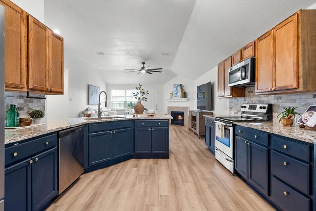 1441 Mountain Air Trail, Fort Worth, TX 76131