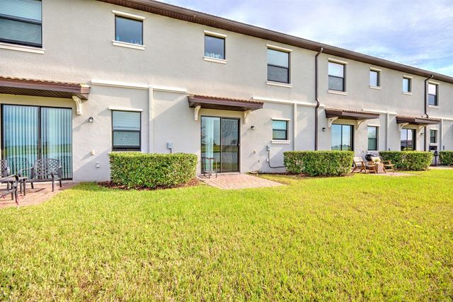 1294 ROYAL ST GEORGE BOULEVARD, Davenport, FL 33896