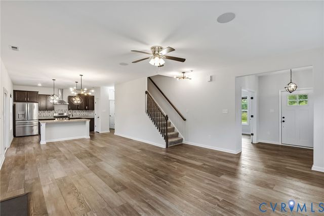2007 Arcadia Ave, Chester, VA 23831