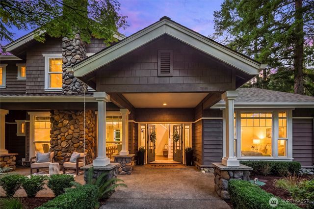 2609 E Beaver Lake Drive SE, Sammamish, WA 98075