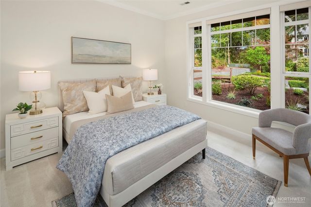 2609 E Beaver Lake Drive SE, Sammamish, WA 98075