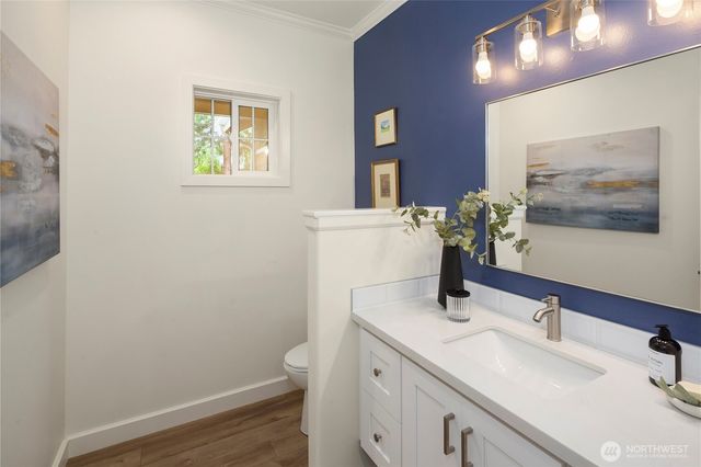 2609 E Beaver Lake Drive SE, Sammamish, WA 98075