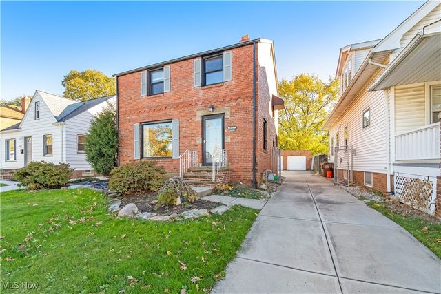 4911 Tuxedo Avenue, Parma, OH 44134