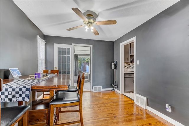 4911 Tuxedo Avenue, Parma, OH 44134