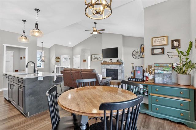 407 Luann Kay Lane, Orfordville, WI 53576