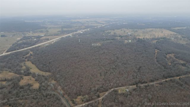 W 810 Road, Tahlequah, OK 74464