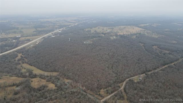 W 810 Road, Tahlequah, OK 74464