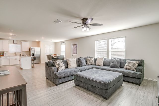 4553 Greyberry Drive, Fort Worth, TX 76036