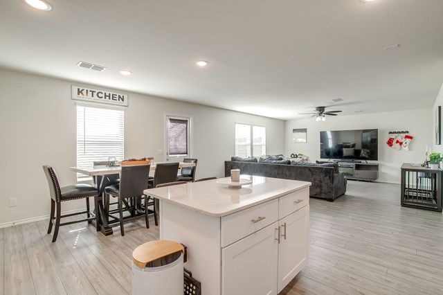 4553 Greyberry Drive, Fort Worth, TX 76036