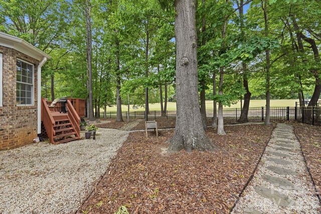 10508 Devonshire Drive, Huntersville, NC 28078