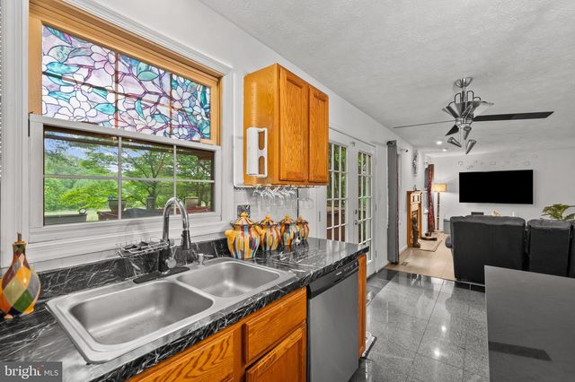 9525 QUEENS GUARD CT, Laurel, MD 20723