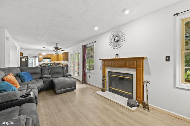 9525 QUEENS GUARD CT, Laurel, MD 20723