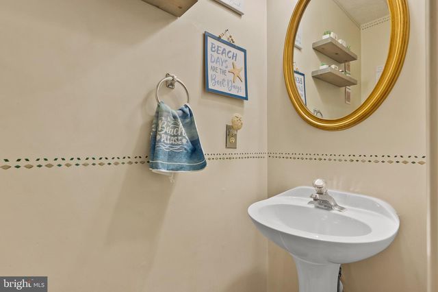 9525 QUEENS GUARD CT, Laurel, MD 20723