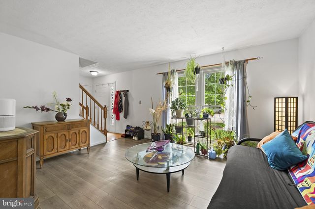 9525 QUEENS GUARD CT, Laurel, MD 20723