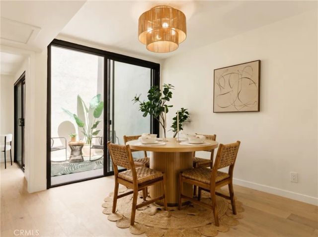 8125 Redlands Street 109, Playa Del Rey, CA 90293