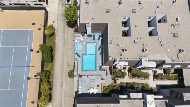 8125 Redlands Street 109, Playa Del Rey, CA 90293