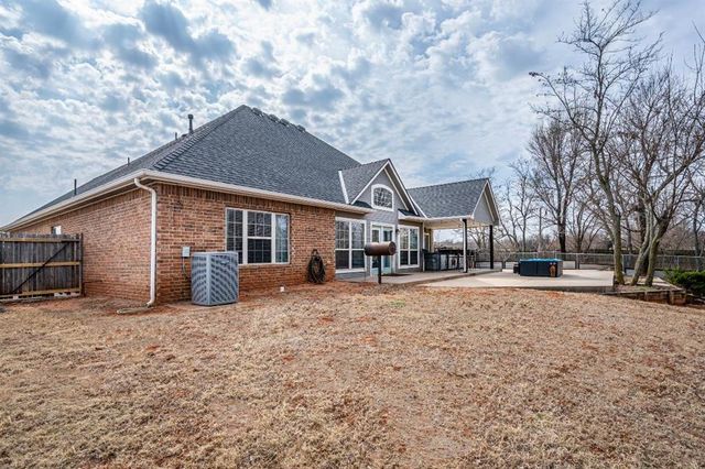 3353 McDaniel, Blanchard, OK 73010