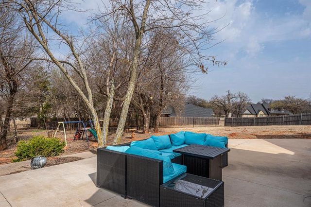 3353 McDaniel, Blanchard, OK 73010