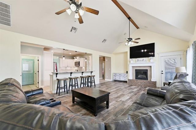 3353 McDaniel, Blanchard, OK 73010