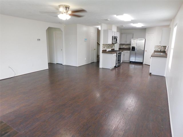 19130 Yaupon Ranch Drive, Cypress, TX 77433