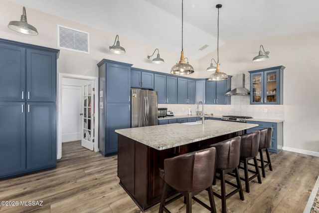 10170 E Sky Castle Way, Tucson, AZ 85730