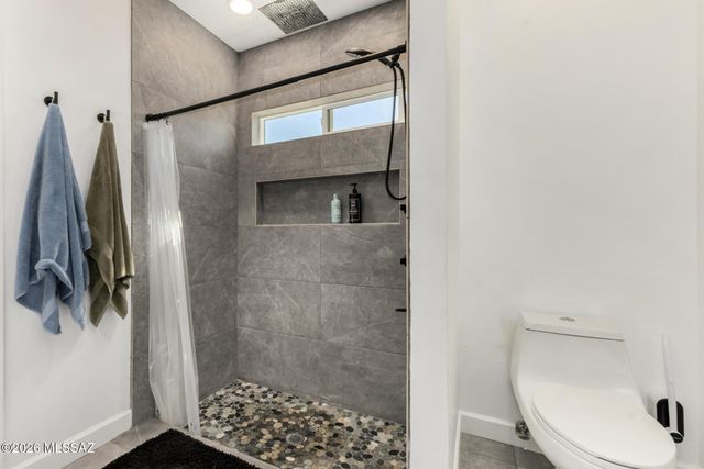 10170 E Sky Castle Way, Tucson, AZ 85730