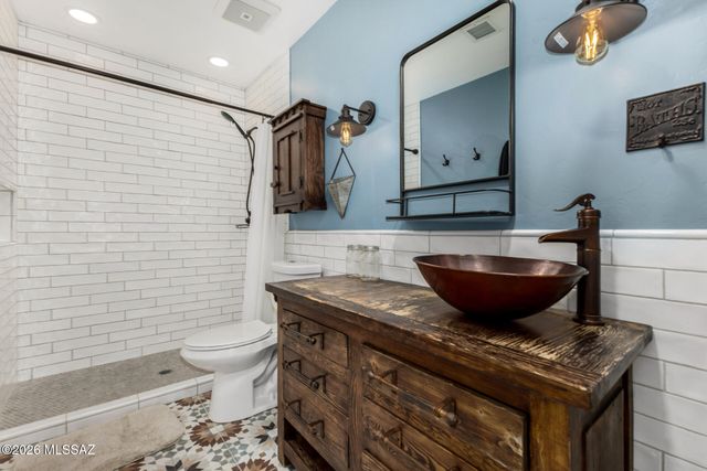 10170 E Sky Castle Way, Tucson, AZ 85730