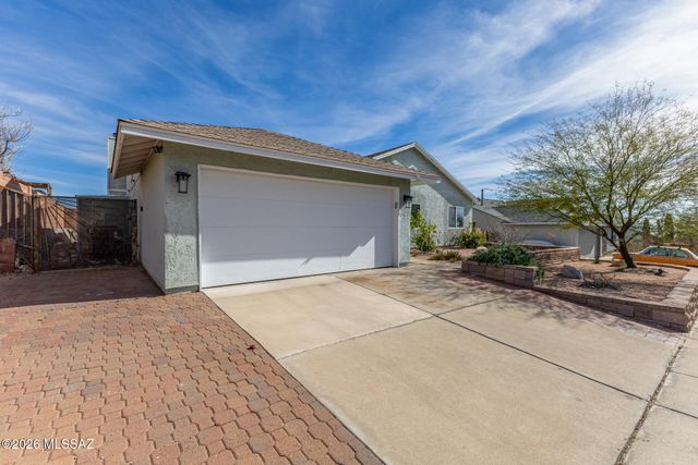 10170 E Sky Castle Way, Tucson, AZ 85730