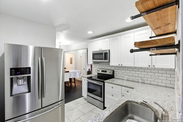 359 Tomrob, San Antonio, TX 78220