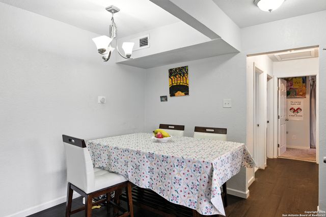 359 Tomrob, San Antonio, TX 78220