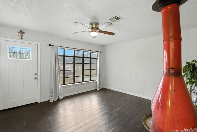 359 Tomrob, San Antonio, TX 78220