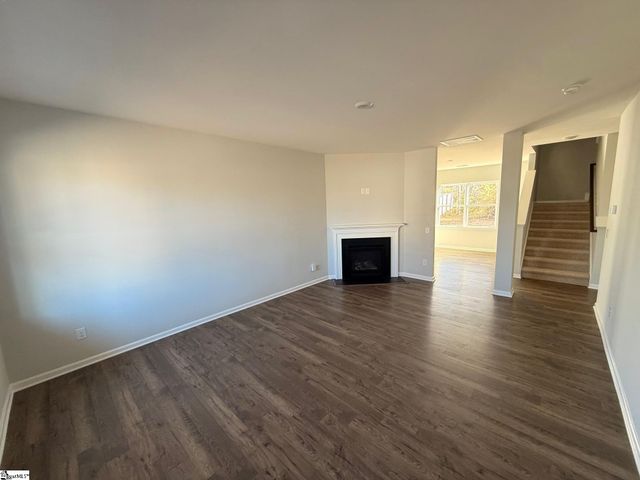 734 Liberty Walk Lane, Simpsonville, SC 29681