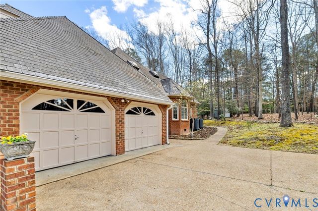 11831 Aberdeen Landing Ter, Midlothian, VA 23113