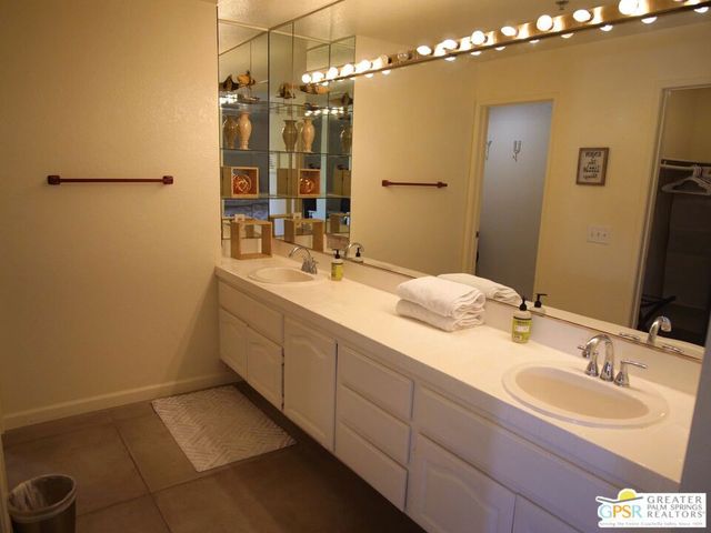500 E Amado Road 706, Palm Springs, CA 92262
