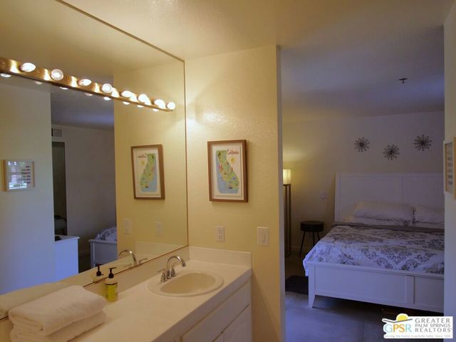 500 E Amado Road 706, Palm Springs, CA 92262