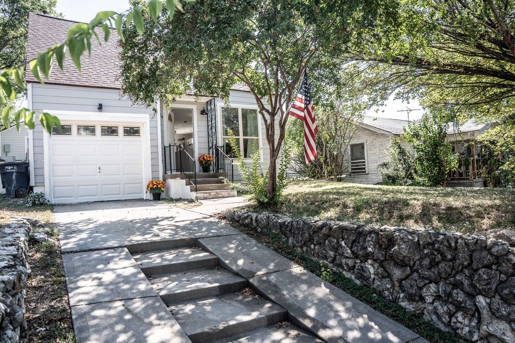 1864 Highland Avenue, Fort Worth, TX 76164