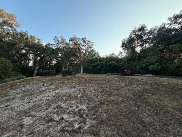 10678 Lake Iamonia Dr, Tallahassee, FL 32312