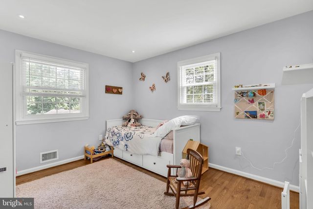 8001 LEYTON PL, Springfield, VA 22152