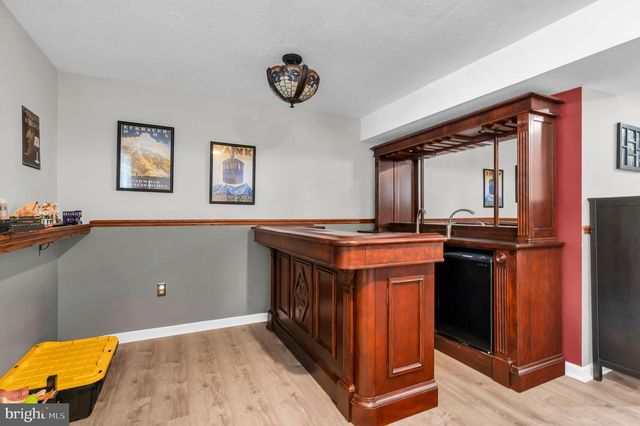8001 LEYTON PL, Springfield, VA 22152