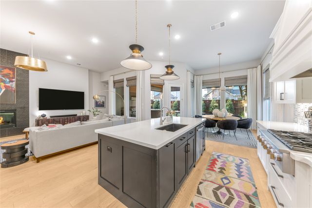 2805 Links, The Colony, TX 75056