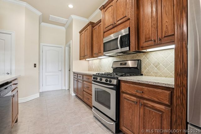 3117 E 143rd Street S, Bixby, OK 74008