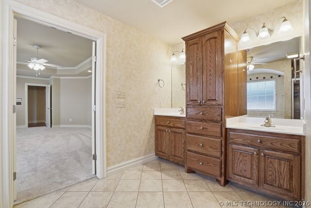 3117 E 143rd Street S, Bixby, OK 74008