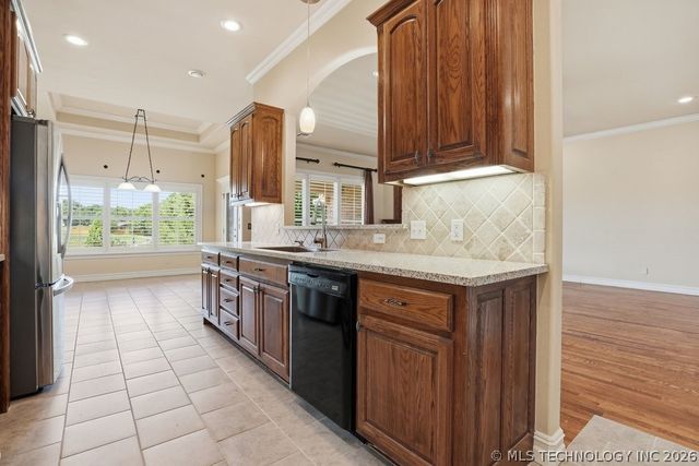 3117 E 143rd Street S, Bixby, OK 74008