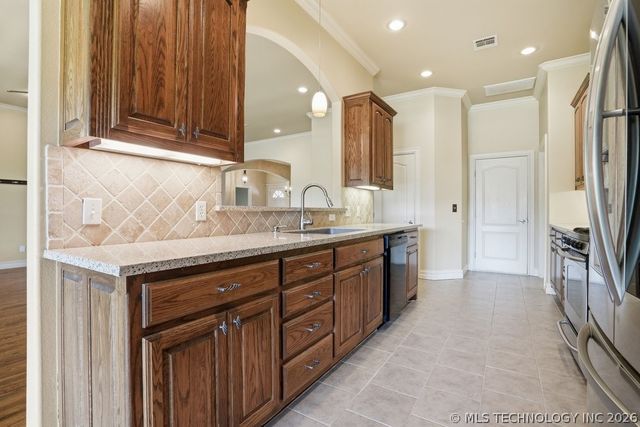 3117 E 143rd Street S, Bixby, OK 74008