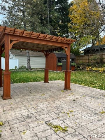 235 South 3rd Street, Lewiston, NY 14092