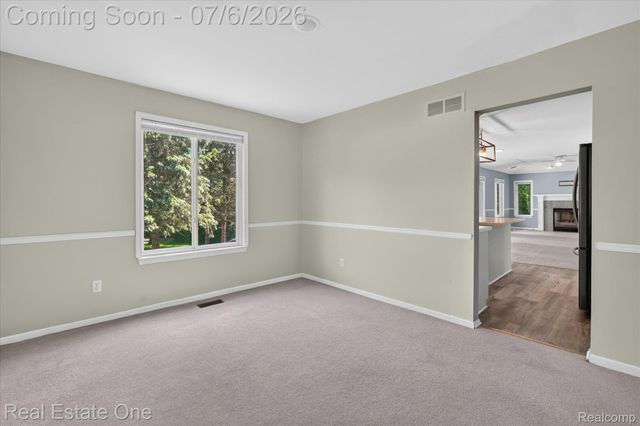 9610 Forest Ridge Drive, Village Of Clarkston, MI 48348