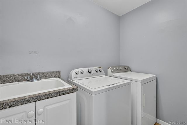 9610 Forest Ridge Drive, Village Of Clarkston, MI 48348