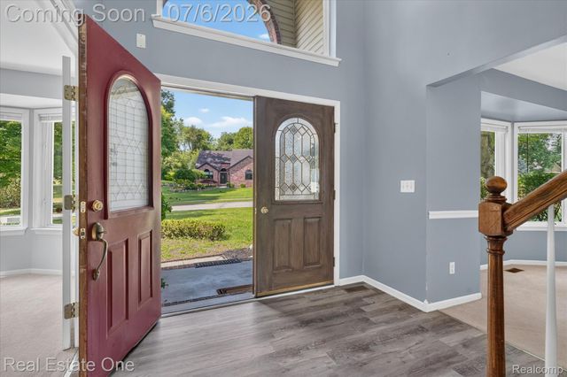 9610 Forest Ridge Drive, Village Of Clarkston, MI 48348
